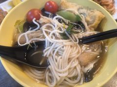 -谭仔云南米线(粉岭车站路店)