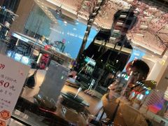 -蜜桃餐厅·伴山(湖滨商业街店)