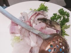 -得意咚瓜·顺德鱼生·冬瓜火锅(深圳首店)