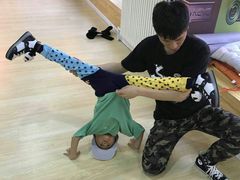 -小力量少儿街舞梦工厂