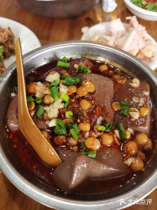 陈老三跷脚牛肉三十年老店-血旺-菜-血旺图片-乐山美食-大众点评网