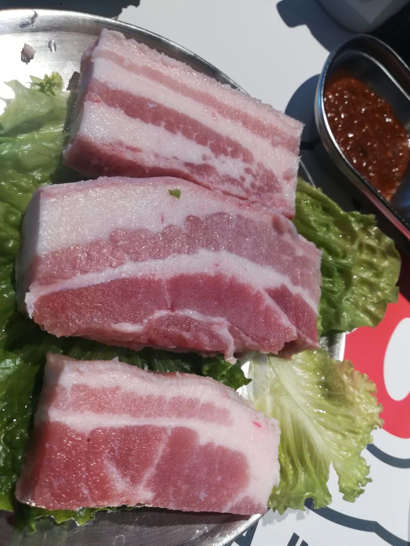 悟能八戒烤肉~二師兄烤肉店的豬頸肉和厚切豬五花又香又嫩