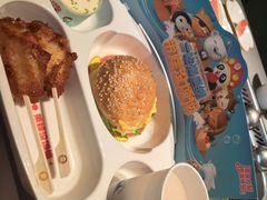 -海底捞火锅(关山保利店)