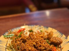 -Cuc Gach Quan Restaurant