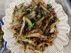 -江城燕子大排档(江汉路步行街店)