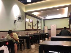 大堂-春阳水饺(香槟广场店)