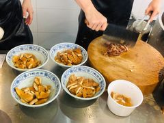 卤煮火烧-门框胡同百年卤煮(新街口店)