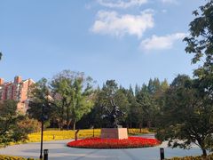 -上海市龙华烈士陵园