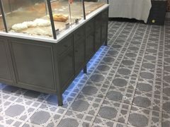 面包甜点陈列柜-面包新语(滨湖万达店)