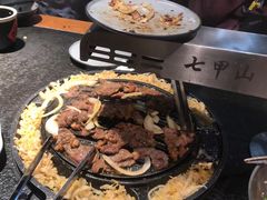 -七甲山烤肉(长白山奇石山珍根艺一条街店)