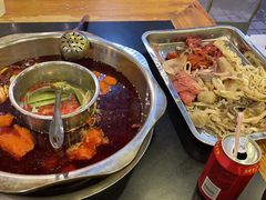 -金鼎雪山牦牛杂火锅(理县总店)