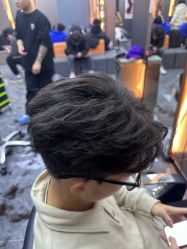 -米可造型烫发染发