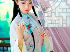 -九月鹰飞汉服摄影工作室
