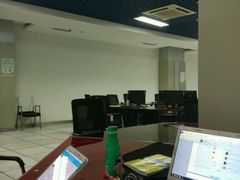 -湖北经济学院-图书馆