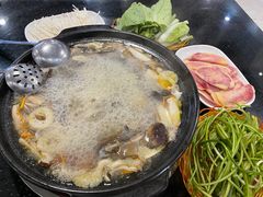 -草墩罗非鱼庄•野生菌•腊排骨(七星街上段店)