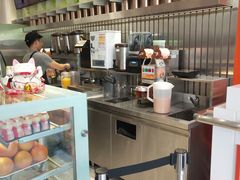 -CoCo都可(湖滨银泰店B区店)