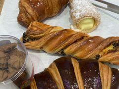 -巴黎贝甜(华堂新辰汇店)