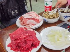 和众肥牛-金明姬和众烧烤店(东铁营店)