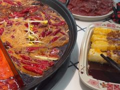 -扎起市井老火锅(乐山总店)