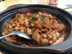 南乳花生燜豬手-喜上喜鸡煲翅(吉大店)