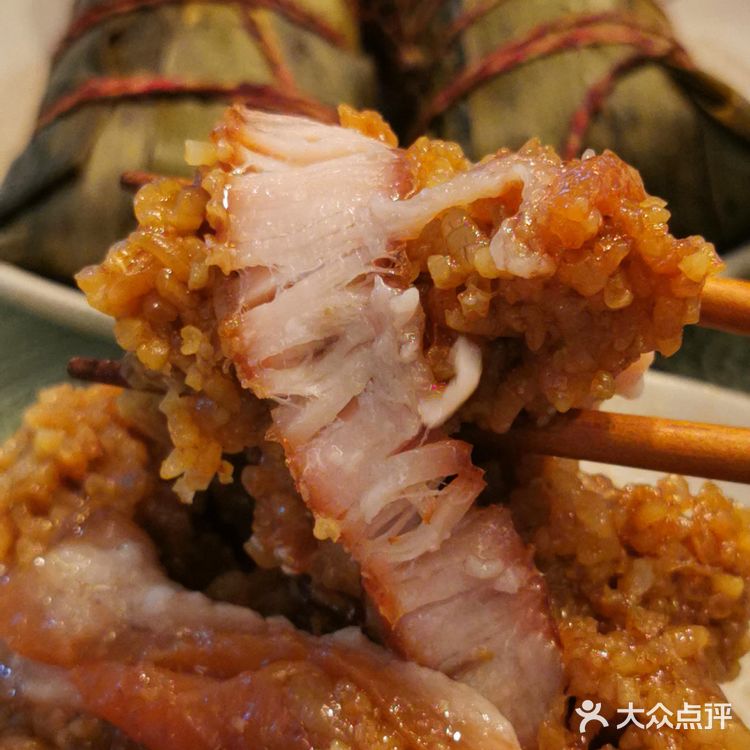 上海枫泾古镇有个民间超火的“巧珍”粽子