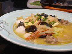 -新天明砂锅鱼头煲