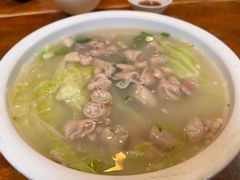 -茅屋大酒店