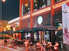 -星巴克(西安曲江银泰店)