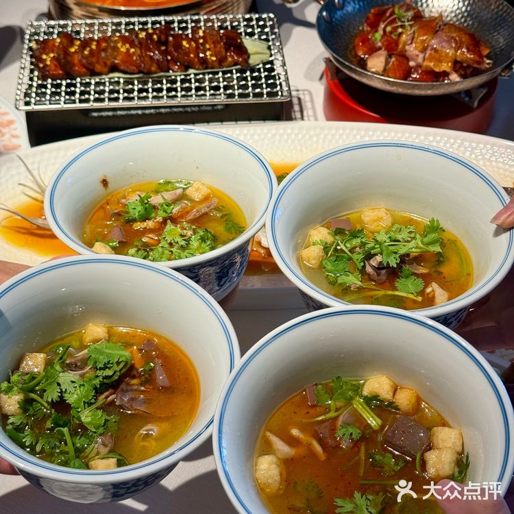 南京地标餐厅告白?这份“金陵热恋”攻略请收下