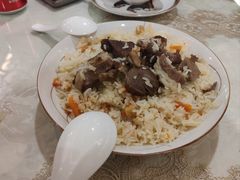 -欧提汗·新疆餐厅·清真(银都路店)