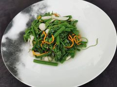 -正德楼果木烤鸭·渔家菜(东港店)