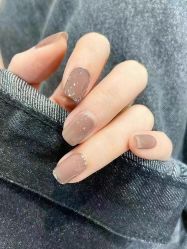 -悦指间美甲美睫