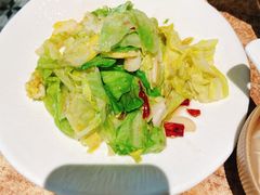 -耶里夏丽·丝路国际新疆菜·清真食品(徐汇南丹东路臻选店)