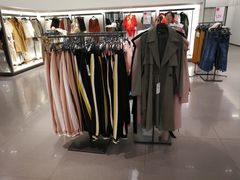 -ZARA(熙地港店)