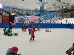 -长沙湘江冰雪世界