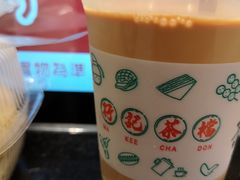 驰名丝袜奶茶-孖记茶档·热腾茶餐(荔湾领展广场店)