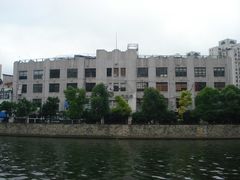 隔河眺望光二库-上海四行仓库抗战纪念馆