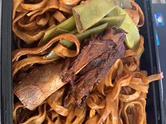 -内蒙焖面大盆骨餐馆(山大路店)