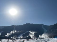-鳌山滑雪度假区