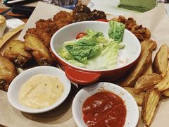 -必胜客(经开万达店)