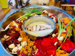 -周幺妹重庆老火锅(银泰城总店)