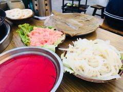 -周幺妹重庆老火锅(银泰城总店)