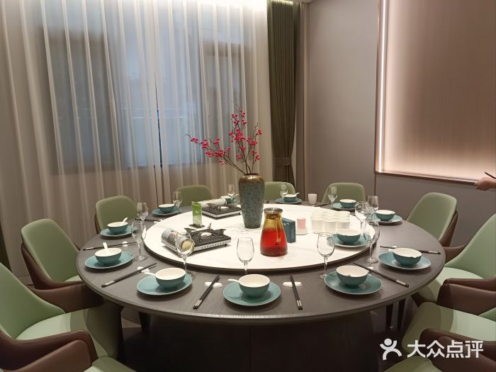 楚韵小镇·宜昌肥鱼(虹桥国际店)图片