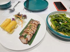 西贡炭烧烤猪颈肉配菠萝-美奈小馆·越南料理(中航城君尚购物中心店)