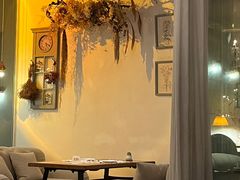 -MOMENT湖景餐厅(解放路店)