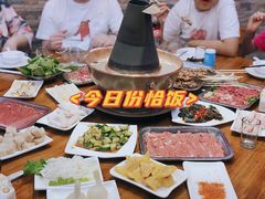 -老北京热气涮羊肉·小龙虾·烤鱼(呼玛路店)