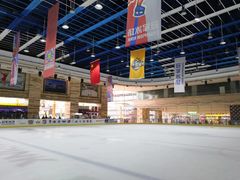 -冠军冰场(环球中心店)