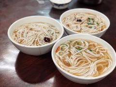 斋濑粉-下村新强记烧鹅店