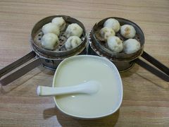 -吃不亏特色包子(三峡广场店)