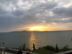 -网红落日悬崖餐厅 The Sky Gallery